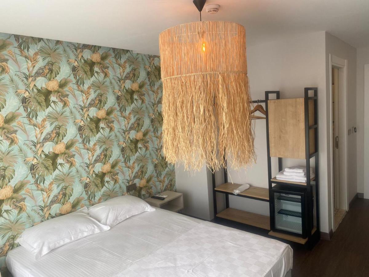 Eva Otel Çeşme Esterno foto